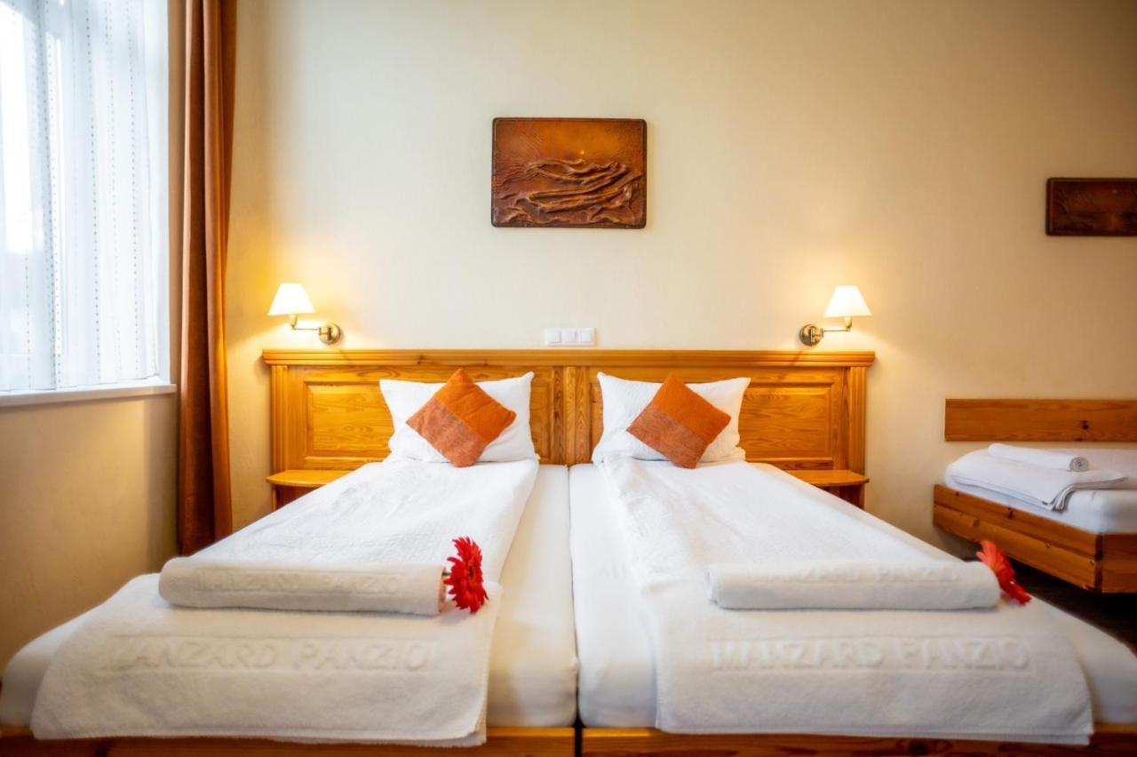 Manzard Panzio Bed & Breakfast Budapest Eksteriør bilde