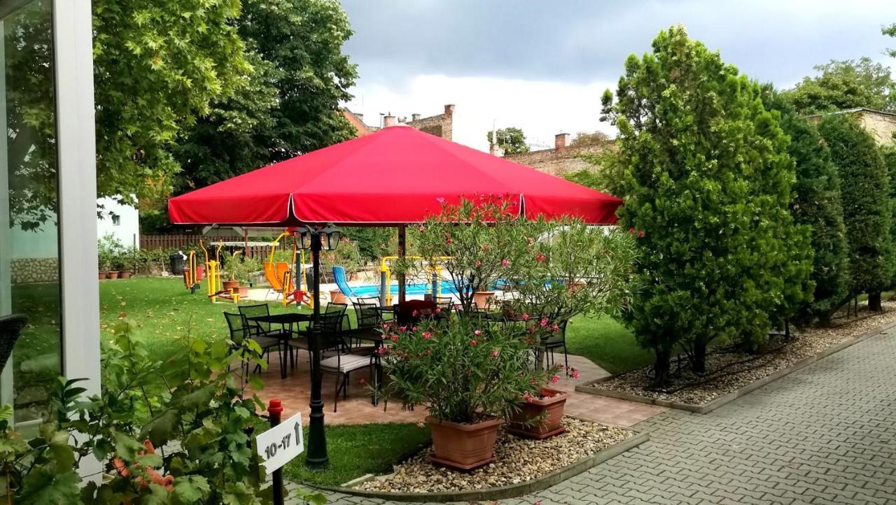 Manzard Panzio Bed & Breakfast Budapest Eksteriør bilde