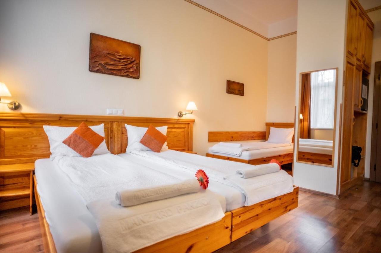 Manzard Panzio Bed & Breakfast Budapest Eksteriør bilde