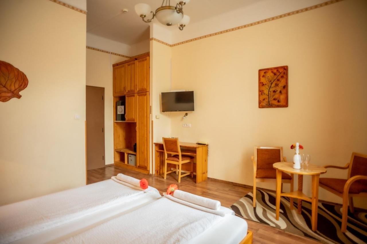 Manzard Panzio Bed & Breakfast Budapest Eksteriør bilde