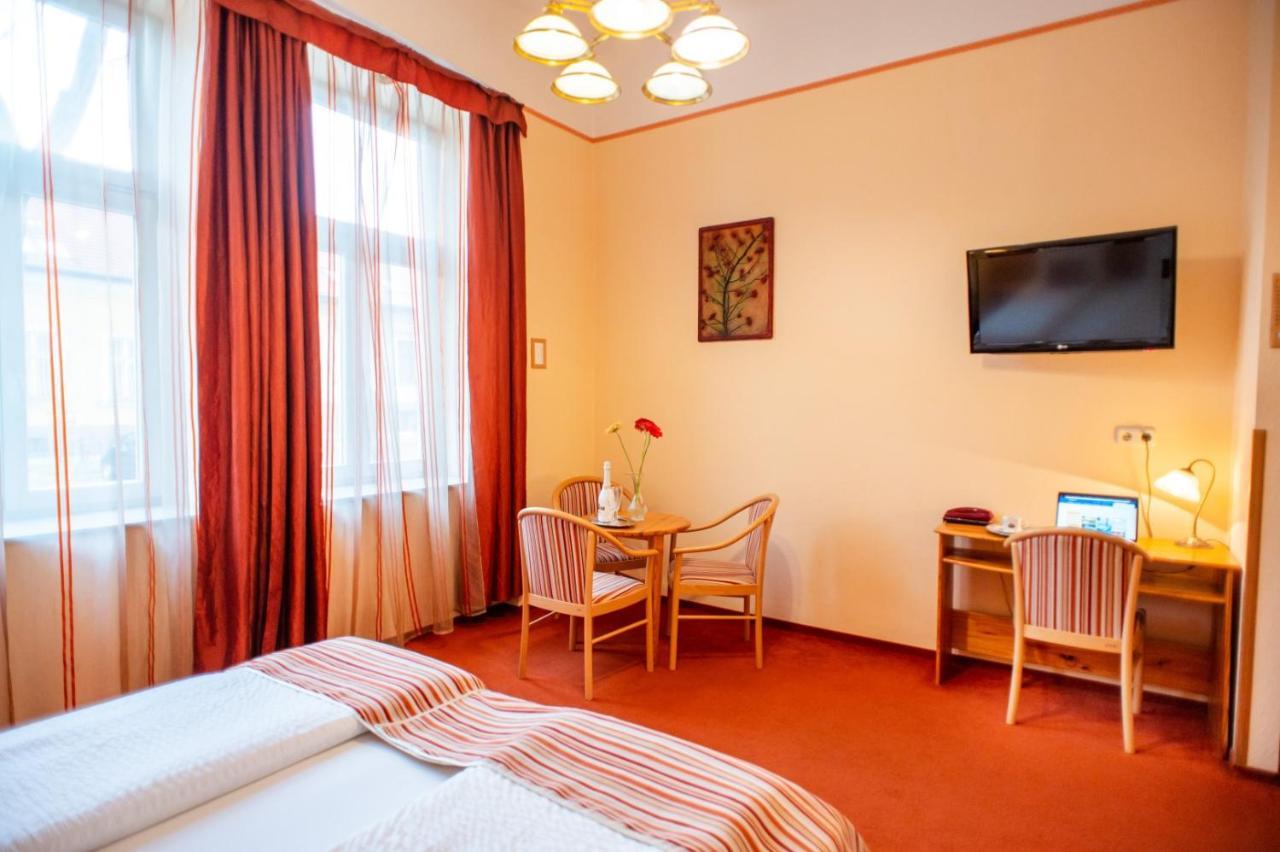 Manzard Panzio Bed & Breakfast Budapest Eksteriør bilde